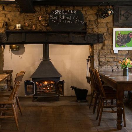 ホテル Stag'S Head Swalcliffe エクステリア 写真