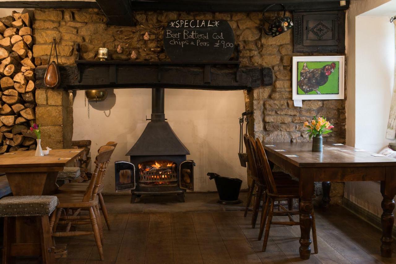 ホテル Stag'S Head Swalcliffe エクステリア 写真